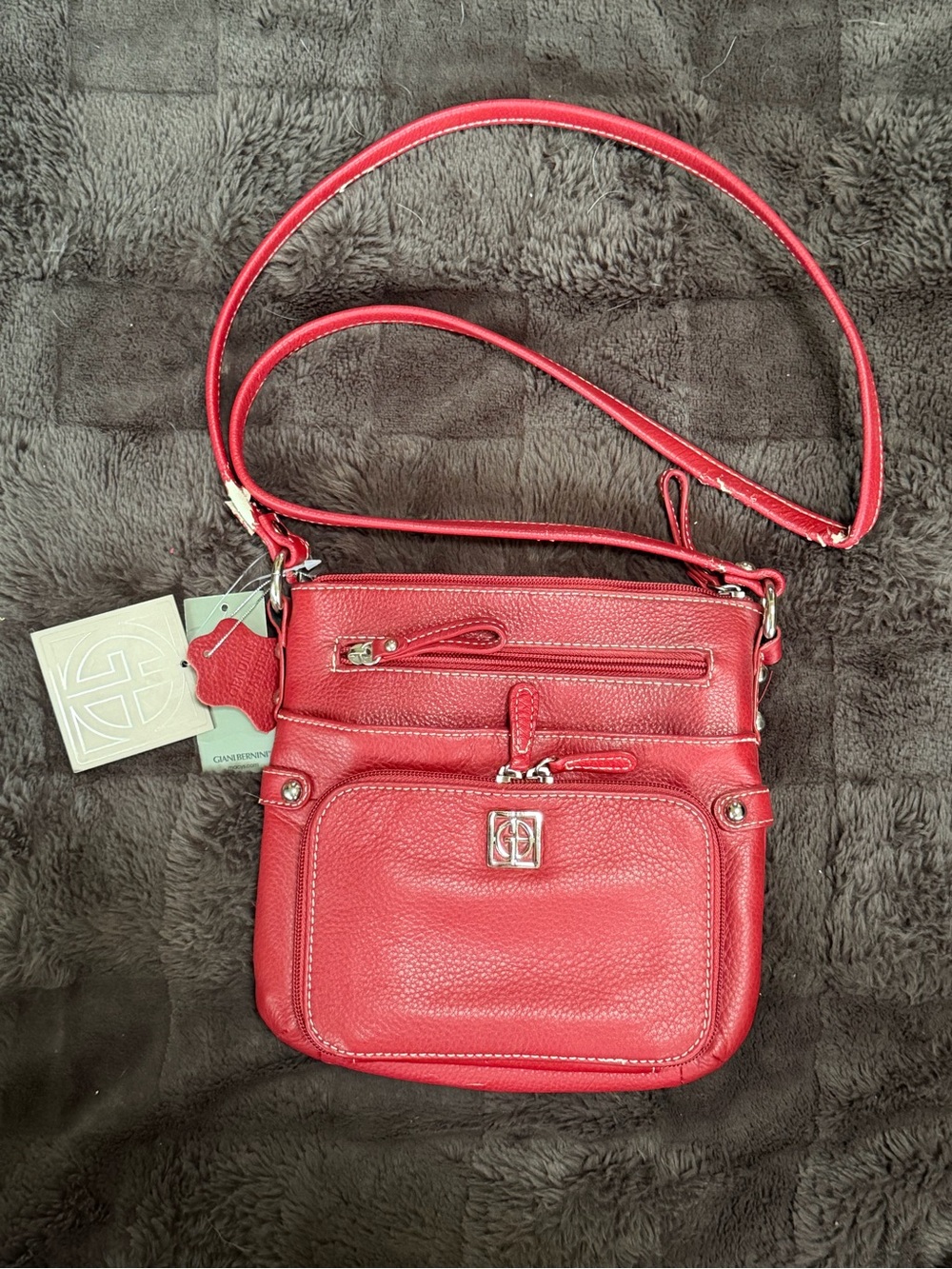 Giani Bernini Red Pebbled Leather Crossbody Bag with Front Pocket